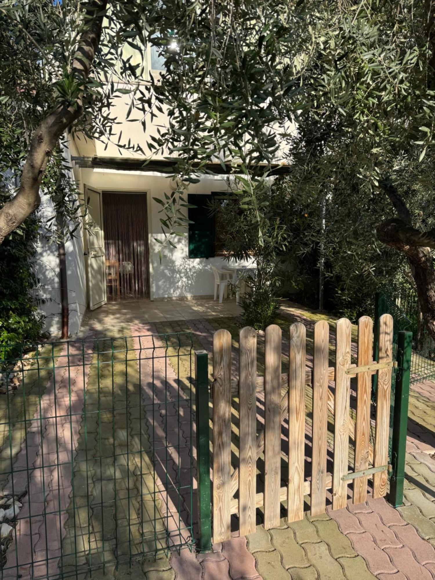 Residence San Luca Вьесте Экстерьер фото